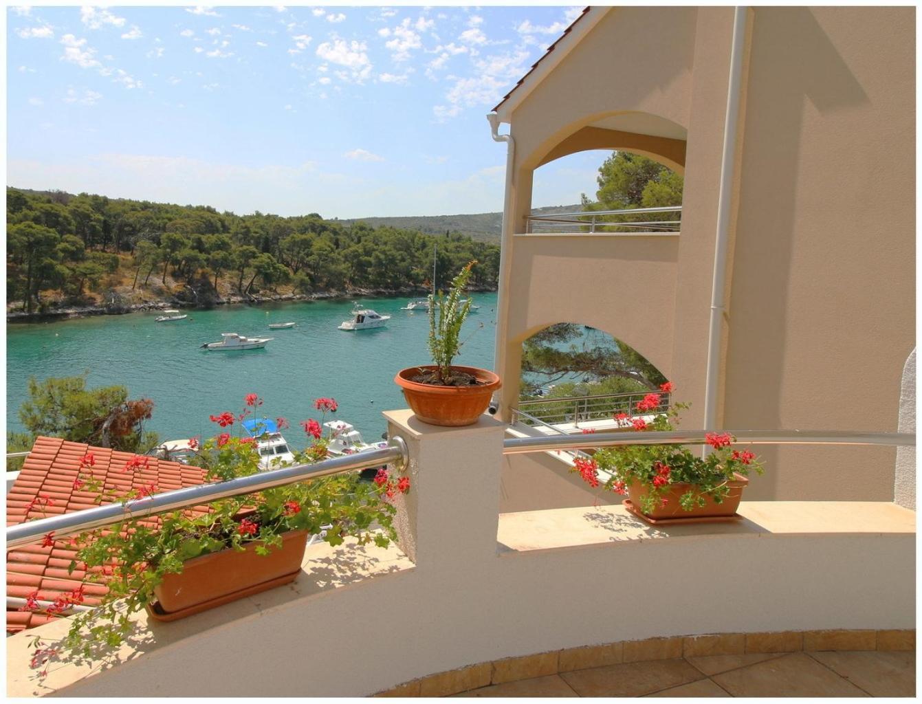 Apartments Elvi - Amazing Position & Parking Primošten Exterior foto